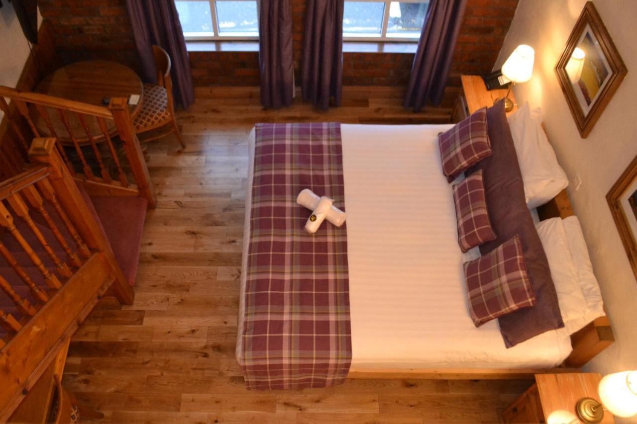 Walsh'S Hotel And Apartments Maghera  Extérieur photo