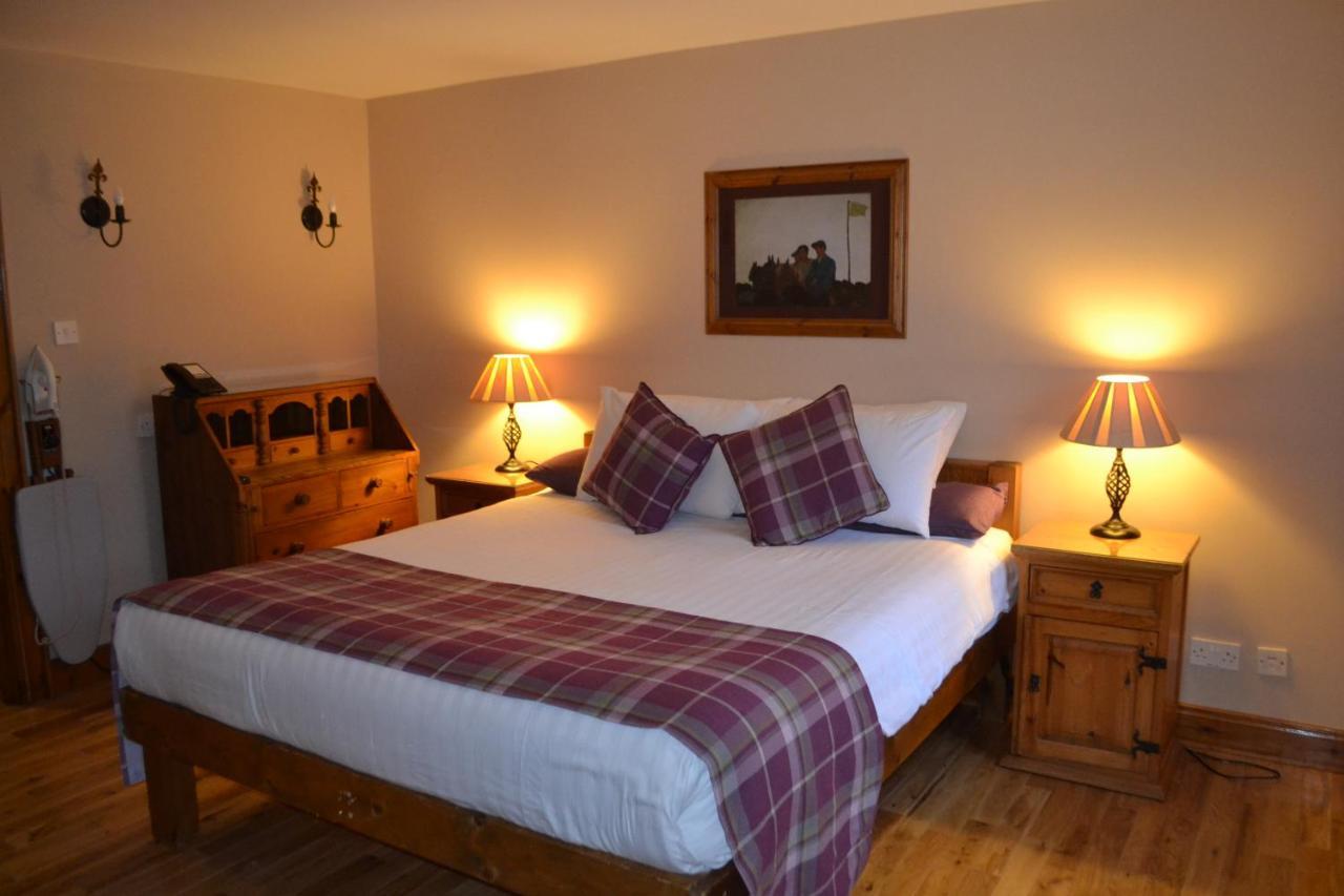 Walsh'S Hotel And Apartments Maghera  Extérieur photo
