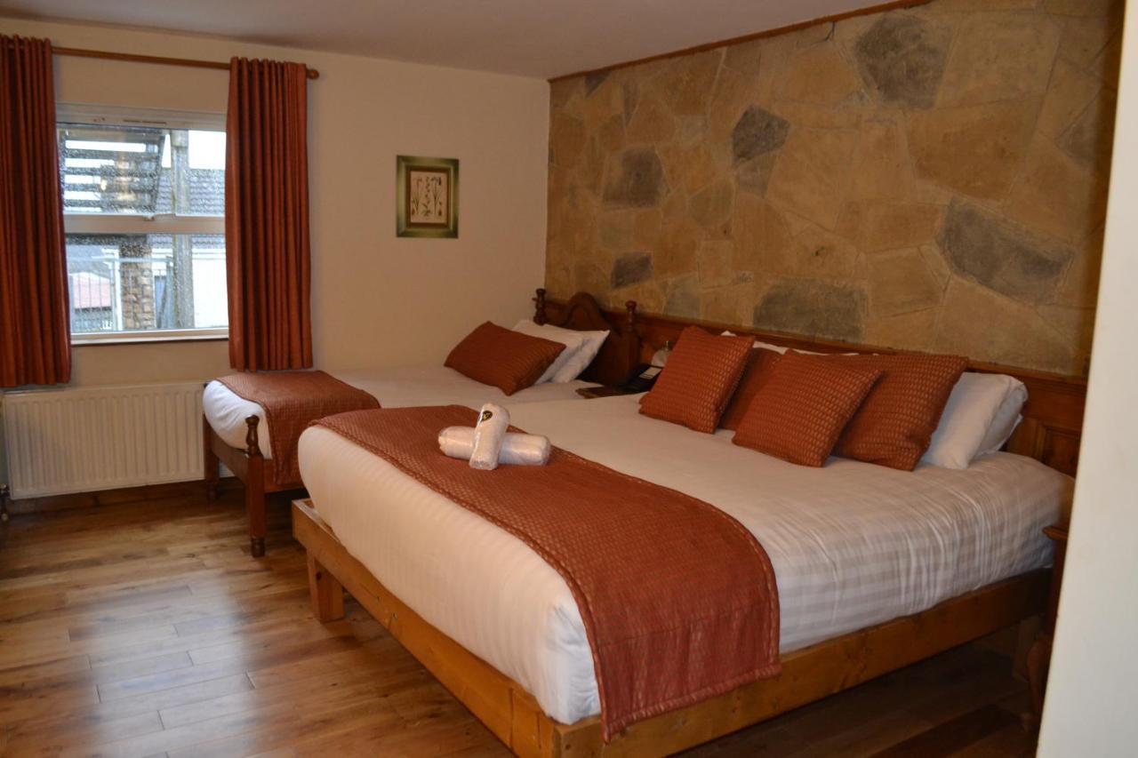 Walsh'S Hotel And Apartments Maghera  Extérieur photo