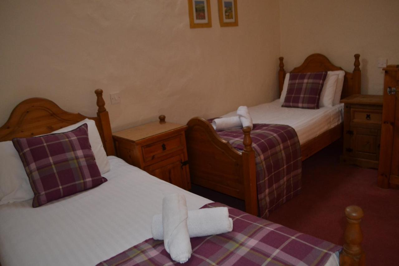 Walsh'S Hotel And Apartments Maghera  Extérieur photo