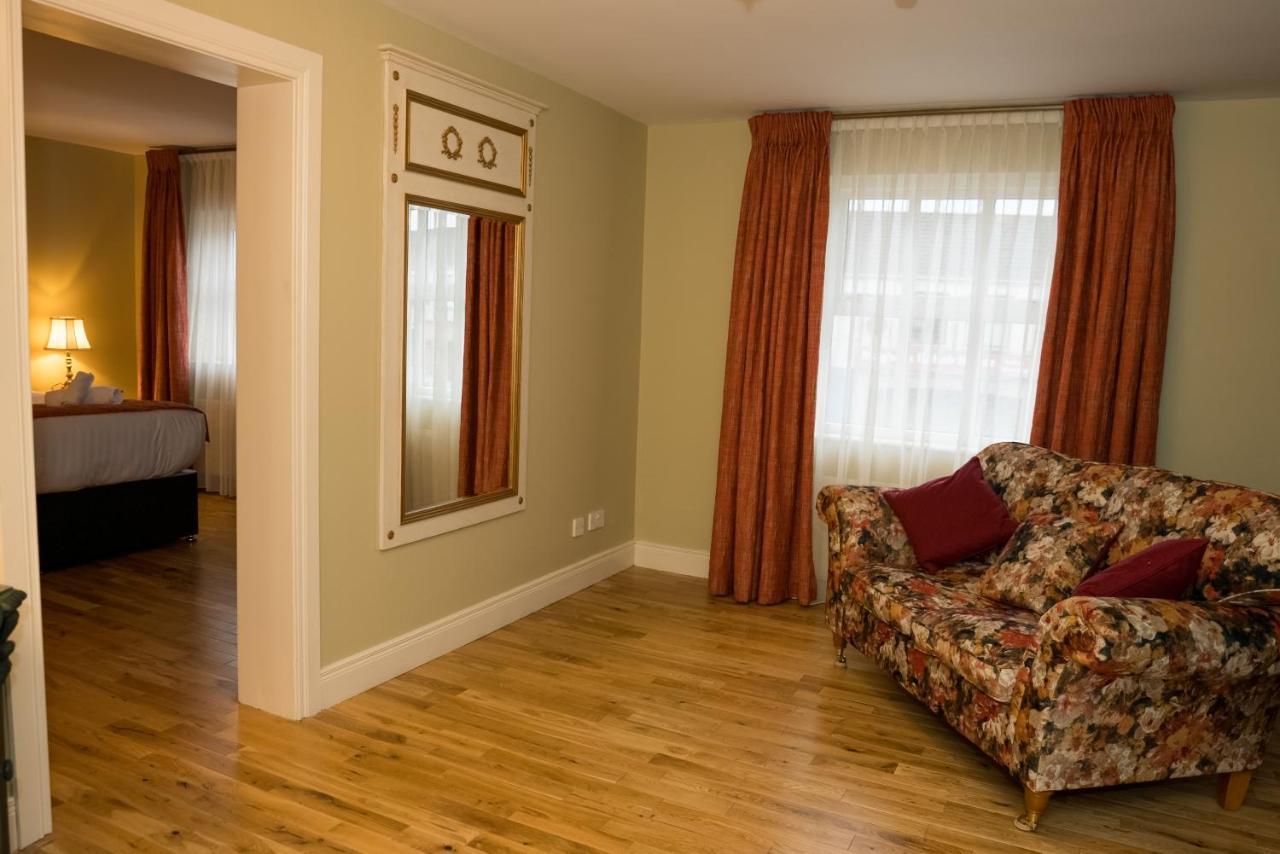 Walsh'S Hotel And Apartments Maghera  Extérieur photo