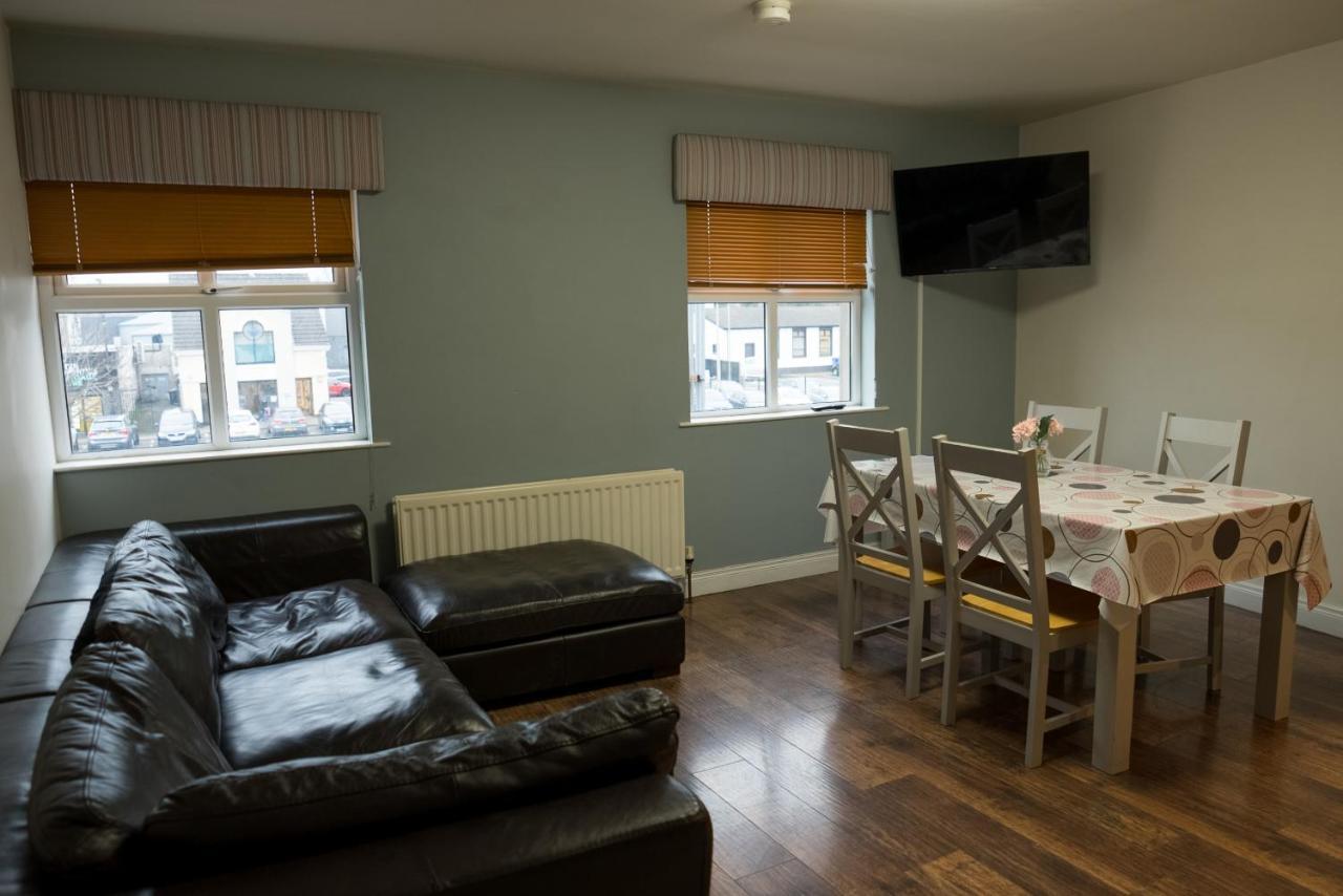 Walsh'S Hotel And Apartments Maghera  Extérieur photo